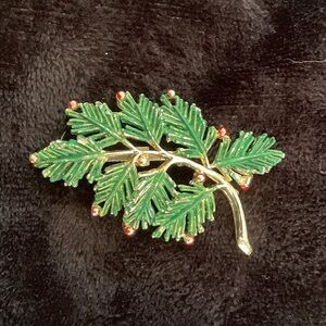 Vintage Gerry’s Green and Gold Leaf Brooch